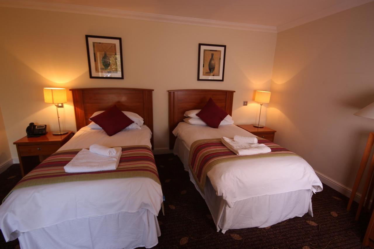Plas Derwen Otel Abergavenny Dış mekan fotoğraf